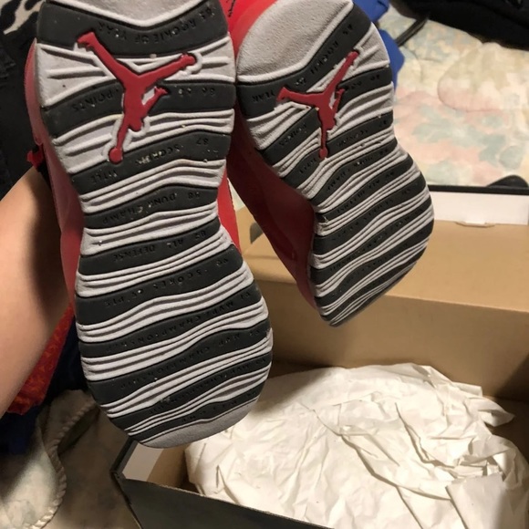 Air jordans 10 retro - Picture 3 of 3